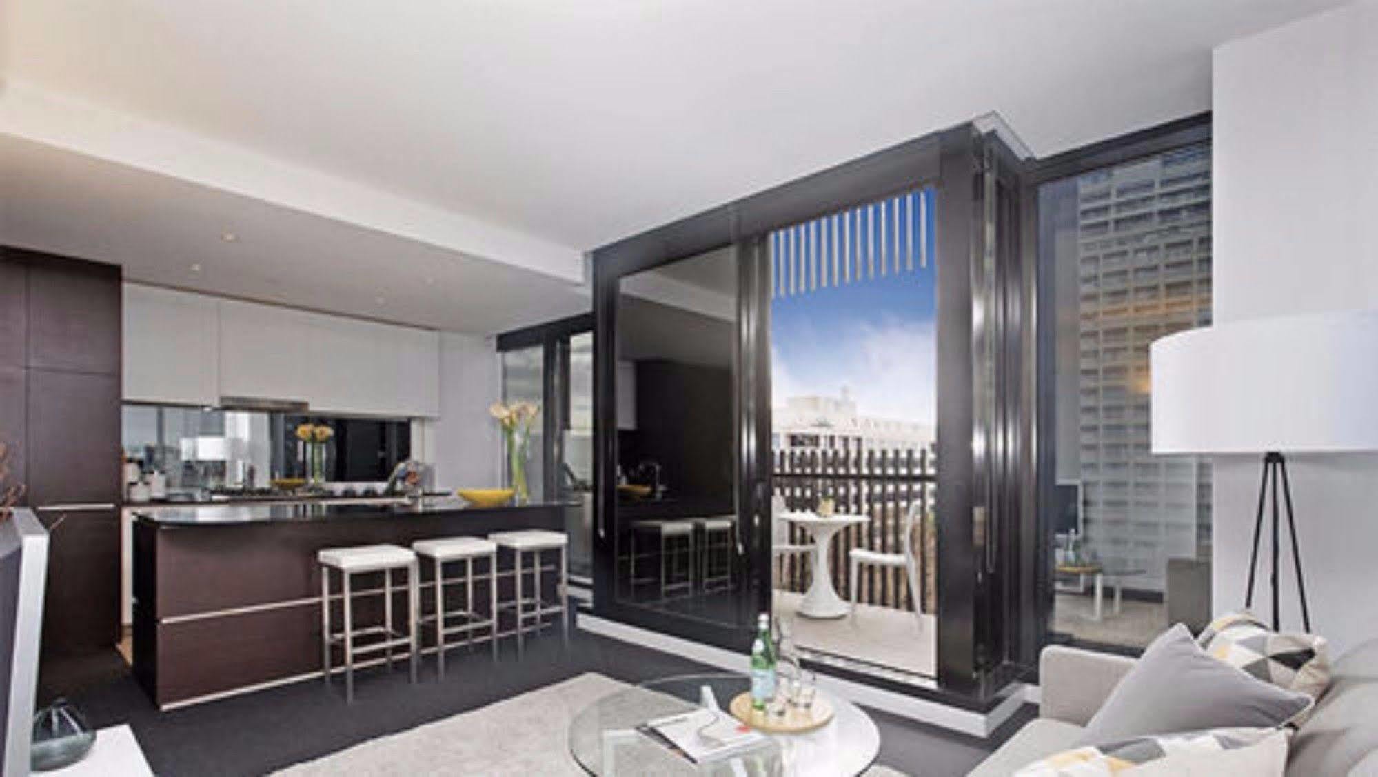 Wyndel Apartments - St Kilda Views 멜번 외부 사진