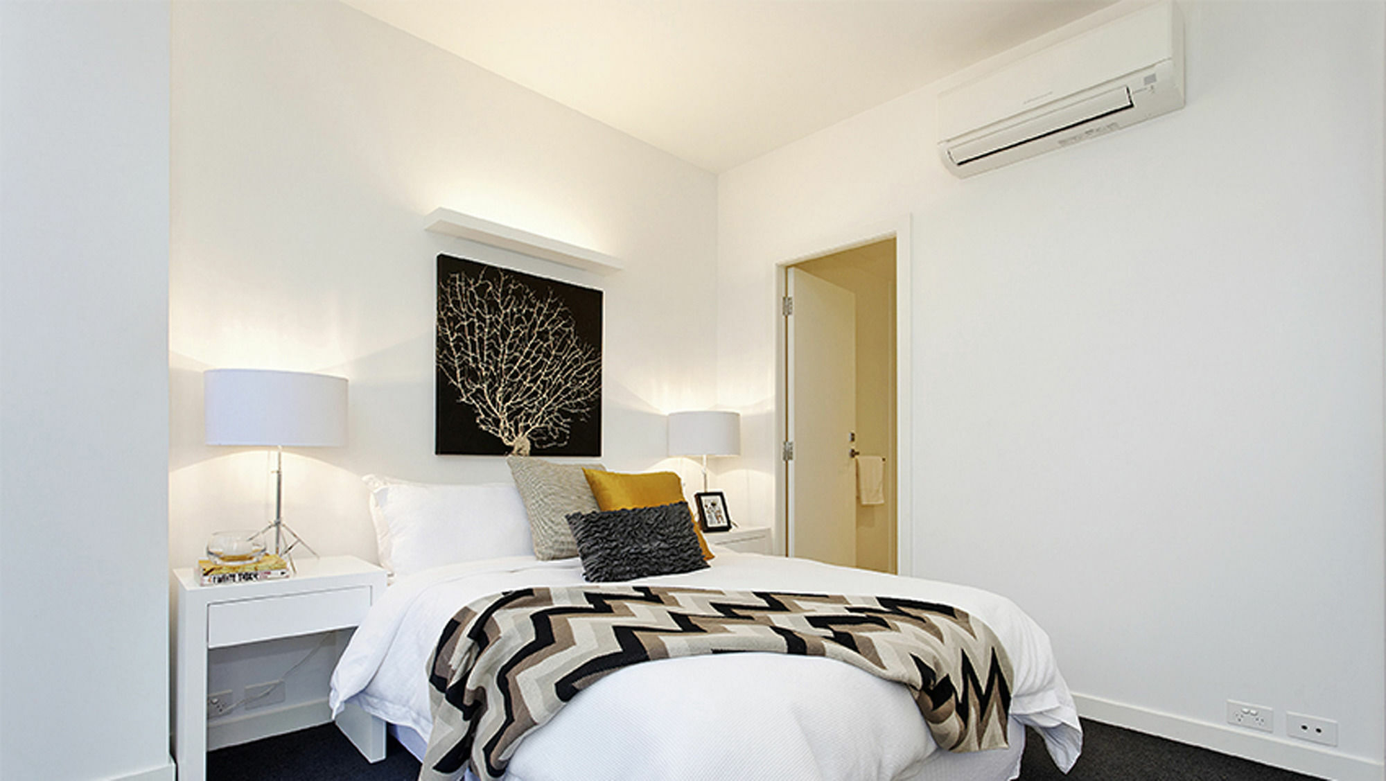 Wyndel Apartments - St Kilda Views 멜번 외부 사진